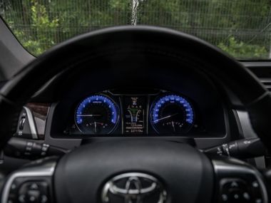 Toyota Camry 2015 года, 227 000 км - вид 5