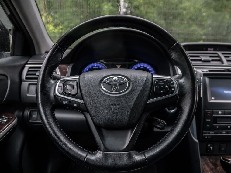 Toyota Camry 2015 года, 227 000 км - вид 7