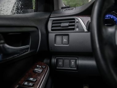 Toyota Camry 2015 года, 227 000 км - вид 14