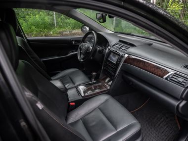 Toyota Camry 2015 года, 227 000 км - вид 16