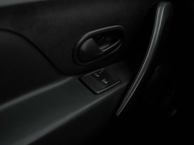 Renault Sandero Stepway 2018 года, 44 855 км - вид 9