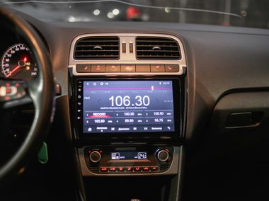 Volkswagen Polo 2018 года, 140 000 км - вид 7