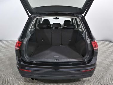 Volkswagen Tiguan 2017 года, 130 055 км - вид 23