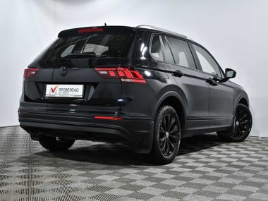 Volkswagen Tiguan 2017 года, 130 055 км - вид 6