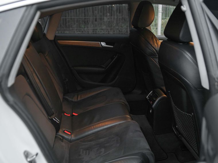 Audi A5 2012 года, 250 000 км - вид 12