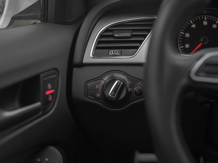 Audi A5 2012 года, 250 000 км - вид 10