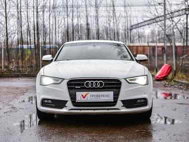 Audi A5 2012 года, 250 000 км - вид 3
