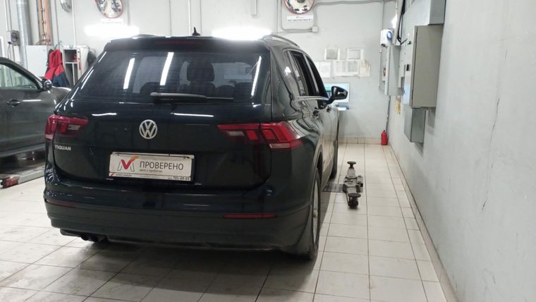 Volkswagen Tiguan 2020 года, 135 705 км - вид 3