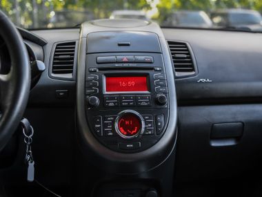 Kia Soul 2012 года, 130 764 км - вид 7