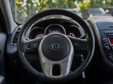 Kia Soul 2012 года, 130 764 км - вид 6