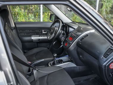 Kia Soul 2012 года, 130 764 км - вид 12