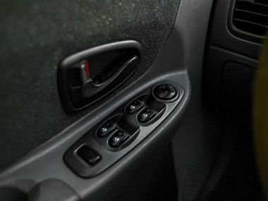 Hyundai Accent 2006 года, 150 000 км - вид 9