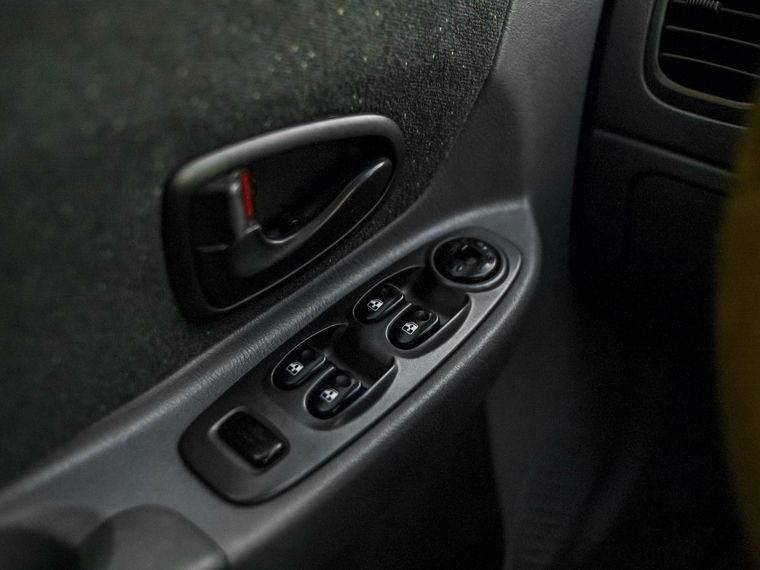 Hyundai Accent 2006 года, 150 000 км - вид 9