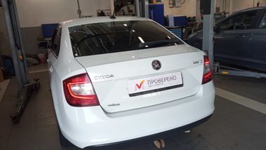 Skoda Rapid 2018 года, 222 163 км - вид 4