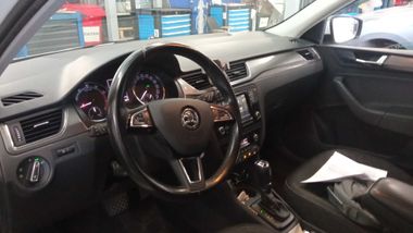 Skoda Rapid 2018 года, 222 163 км - вид 5