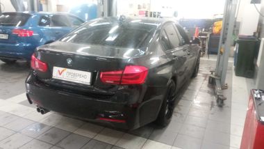 BMW 3 серия 2017 года, 114 568 км - вид 3