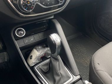 Renault Kaptur 2020 года, 99 038 км - вид 13