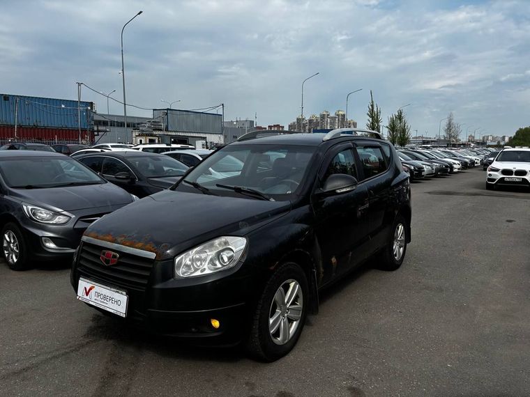 Черный Geely Emgrand X7 2015 года | VIN 330000
