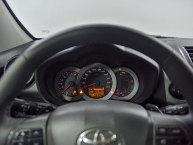 Toyota RAV4 2011 года, 235 000 км - вид 7