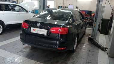 Volkswagen Jetta 2013 года, 203 294 км - вид 3