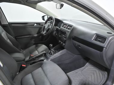 Volkswagen Jetta 2012 года, 174 885 км - вид 15