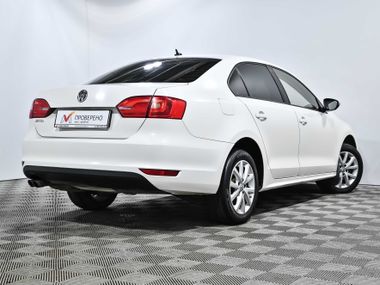 Volkswagen Jetta 2012 года, 174 885 км - вид 4