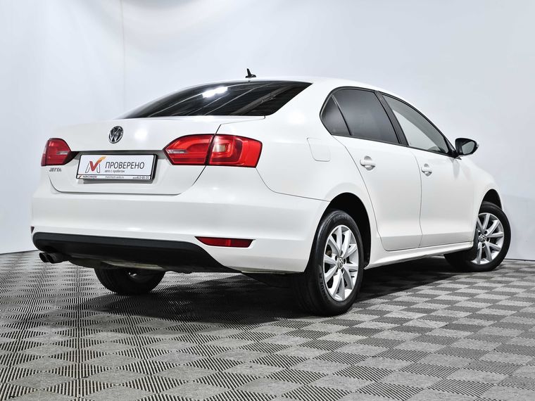 Volkswagen Jetta 2012 года, 174 885 км - вид 5