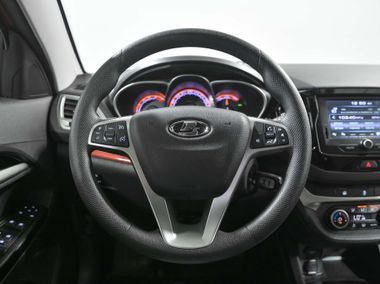 ВАЗ (LADA) Vesta Cross 2019 года, 56 438 км - вид 9