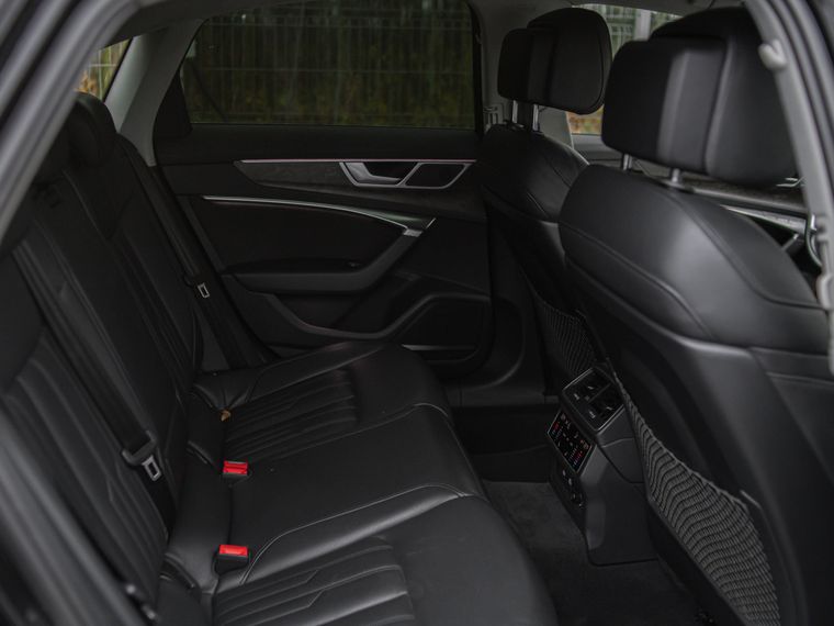 Audi A6 2018 года, 155 840 км - вид 15