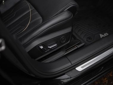 Audi A6 2018 года, 155 840 км - вид 17