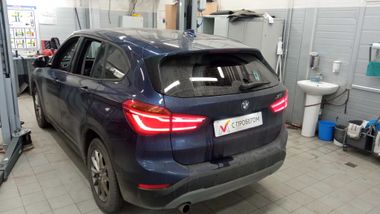 BMW X1 2017 года, 95 942 км - вид 4
