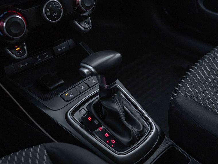 KIA Rio 2020 года, 167 145 км - вид 8