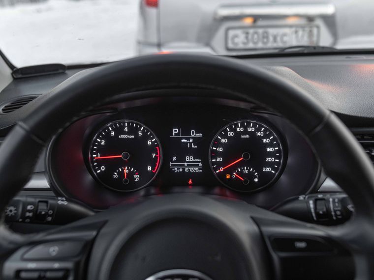 KIA Rio 2020 года, 167 145 км - вид 5