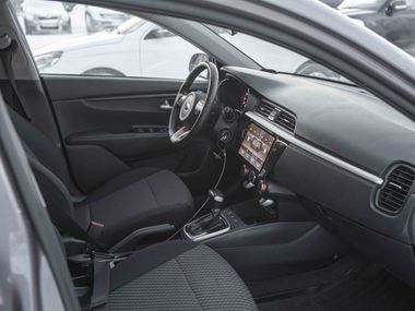 KIA Rio 2020 года, 167 145 км - вид 11