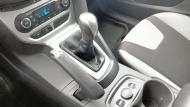 Ford Focus 2013 года, 302 162 км - вид 13