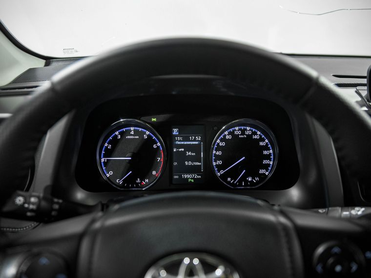 Toyota RAV4 2017 года, 199 071 км - вид 7