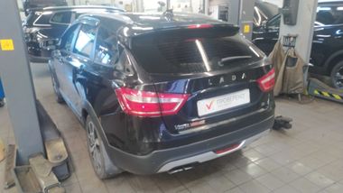 ВАЗ (LADA) Vesta Cross 2021 года, 99 876 км - вид 3