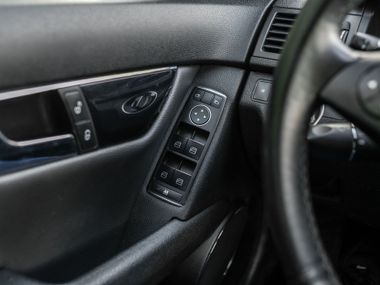 Mercedes-Benz C-класс 2010 года, 206 257 км - вид 10