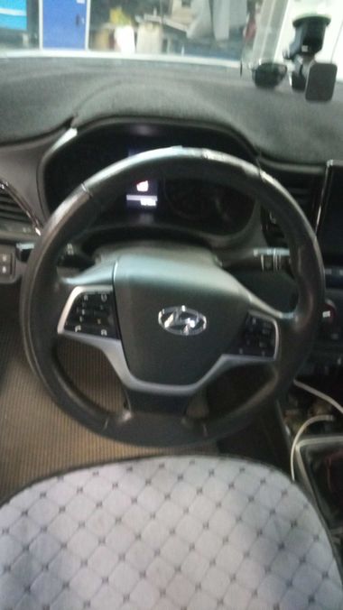 Hyundai Solaris 2021 года, 142 184 км - вид 5