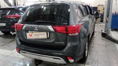 Mitsubishi Outlander 2019 года, 162 903 км - вид 3