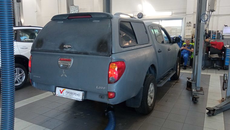 Mitsubishi L200 2013 года, 308 137 км - вид 3