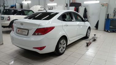 Hyundai Solaris 2016 года, 136 728 км - вид 3