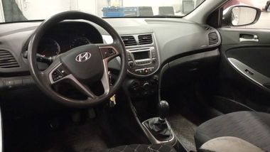 Hyundai Solaris 2016 года, 136 728 км - вид 5