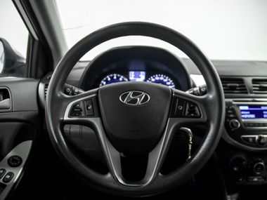 Hyundai Solaris 2016 года, 136 728 км - вид 8