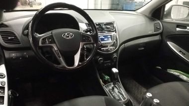 Hyundai Solaris 2016 года, 77 739 км - вид 5