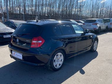 BMW 1 серия 2011 года, 135 637 км - вид 4