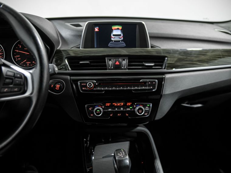 BMW X1 2015 года, 148 007 км - вид 11