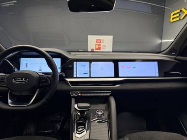 Geely Monjaro 2024 года, 37 918 км - вид 10