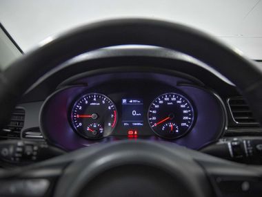 KIA Rio 2018 года, 156 498 км - вид 8
