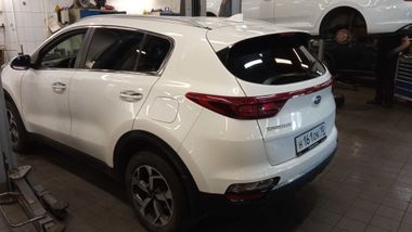 KIA Sportage 2020 года, 91 395 км - вид 4
